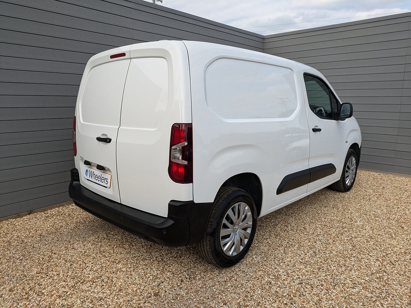 Peugeot Partner BlueHDi 1000 Professional Premium - U14344