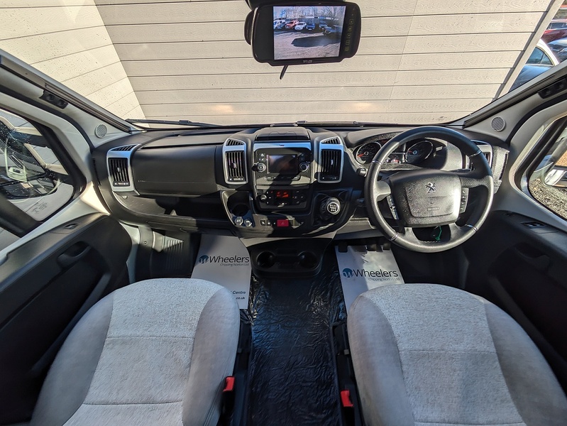 Peugeot Elddis Majestic 255 - U14606