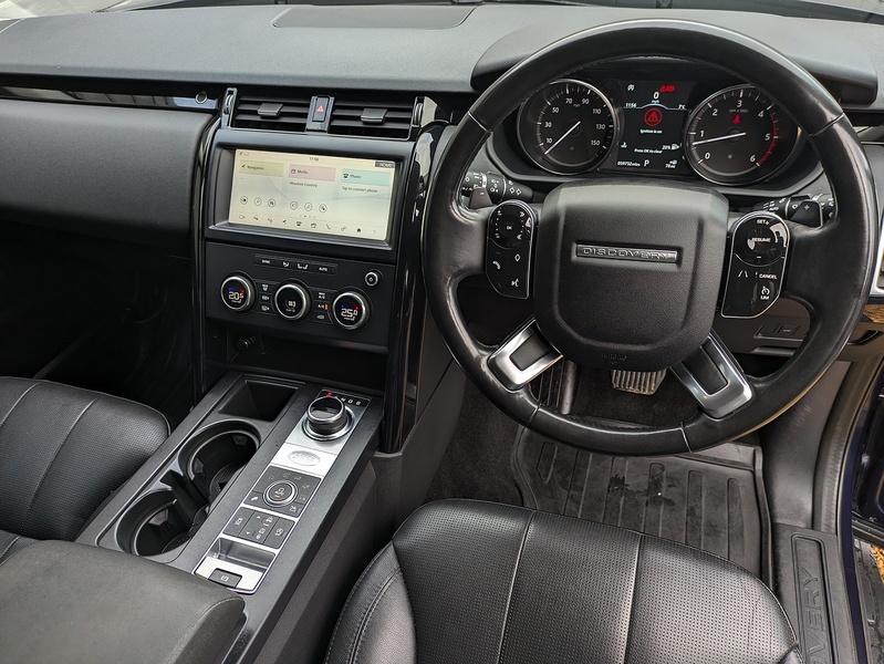 Land Rover Discovery SD V6 SE - U14608