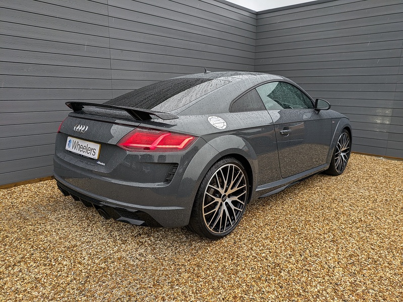 Audi TT TFSI Black Edition - U14635