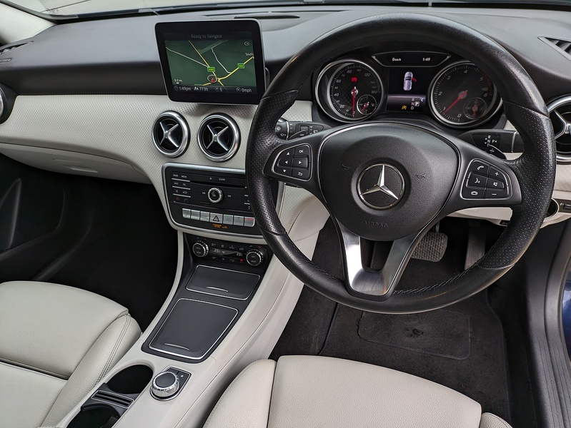 Mercedes-Benz A Class A180d Sport - U14637