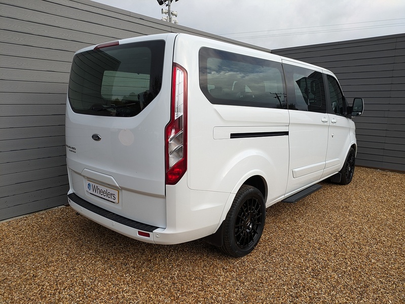Ford Tourneo Custom 320 EcoBlue Titanium - U14731