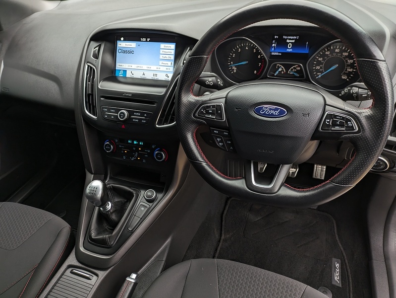 Ford Focus T EcoBoost ST-Line X - U14735