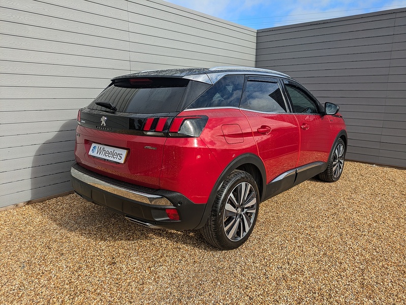 Peugeot 3008 PureTech GT Line Premium - U14740