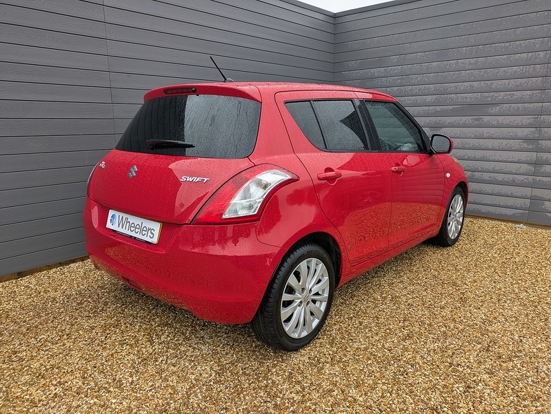 Suzuki Swift SZ4 - U14797
