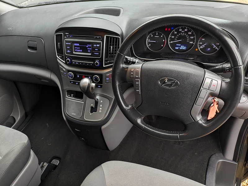 Hyundai i800 CRDi SE - U14803