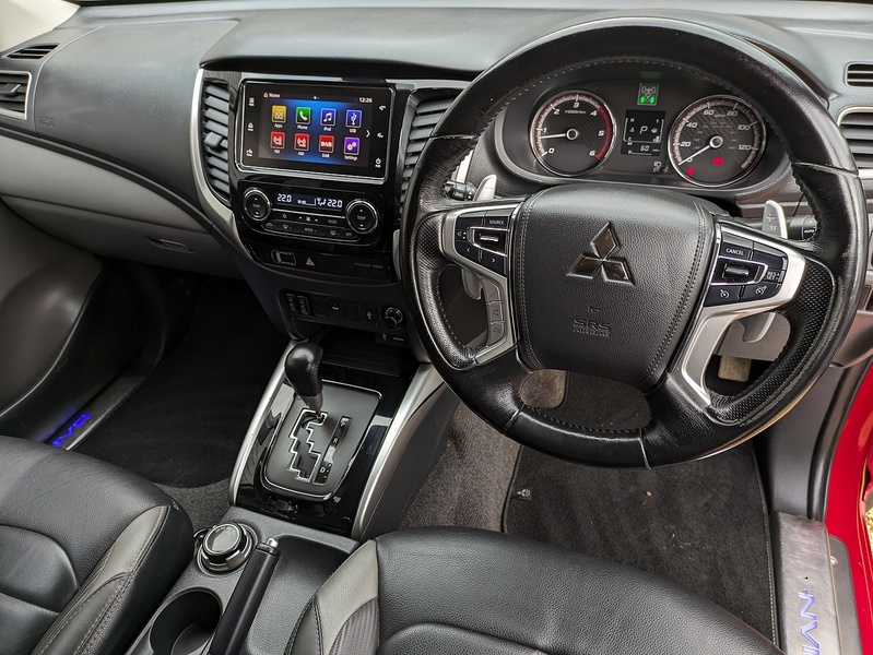 Mitsubishi L200 DI-D DC Barbarian - U14806