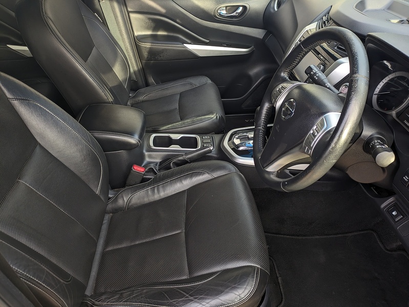 Nissan Navara dCi Tekna - U14812