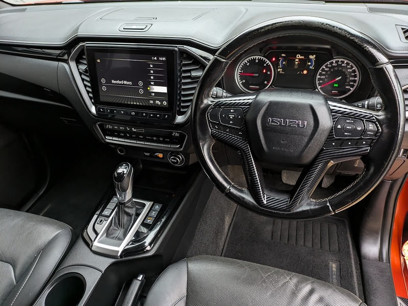 Isuzu D-Max TD V-Cross - U14820