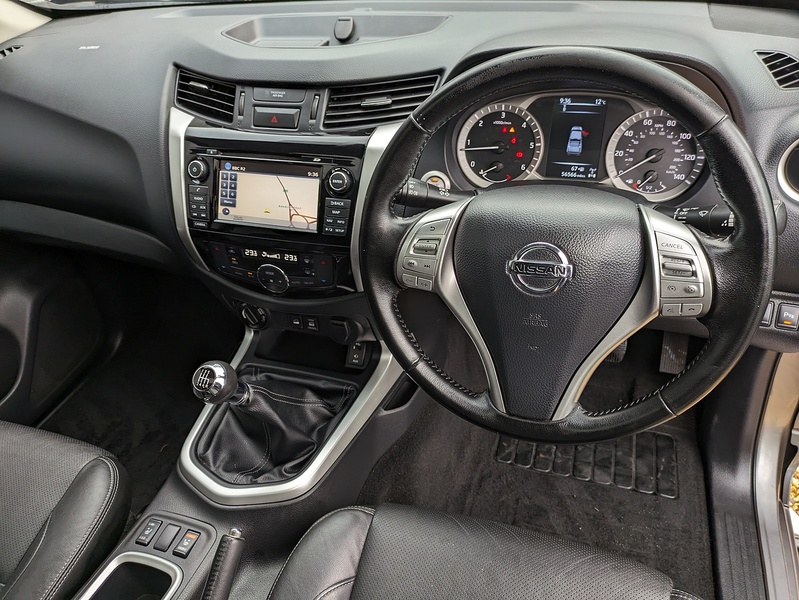 Nissan Navara dCi Tekna - U14834