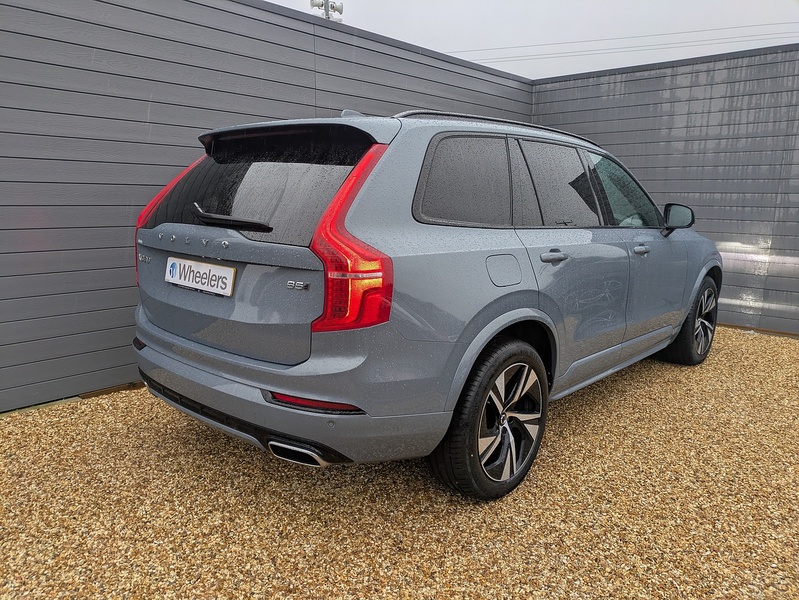 Volvo XC90 B5 MHEV R-Design - U14847