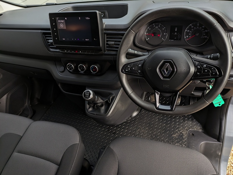 Renault Trafic dCi Blue SL28 Business+ - U14850