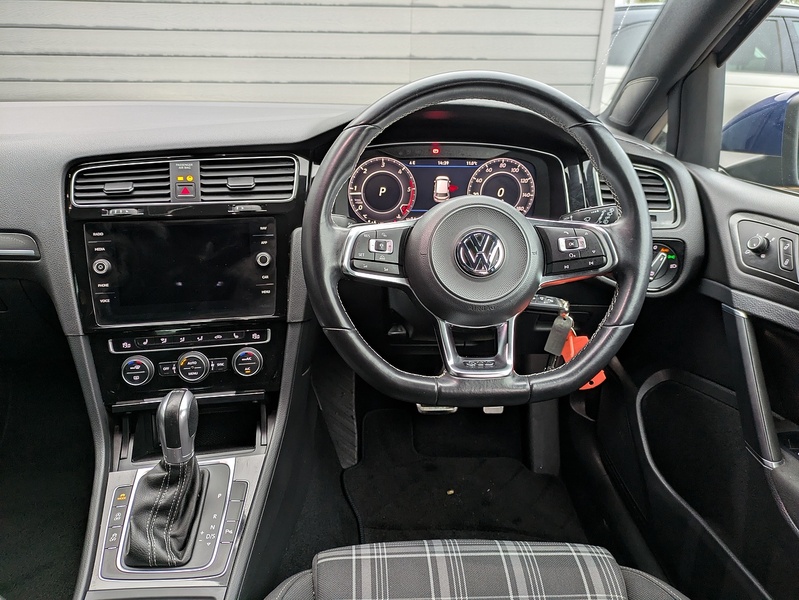 Volkswagen Golf TDI GTD - U14888