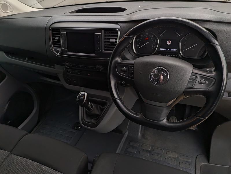 Vauxhall Vivaro Turbo D 3100 Elite - U14889