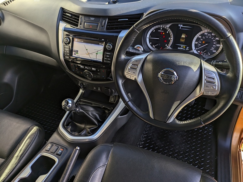 Nissan Navara dCi Tekna - U14907