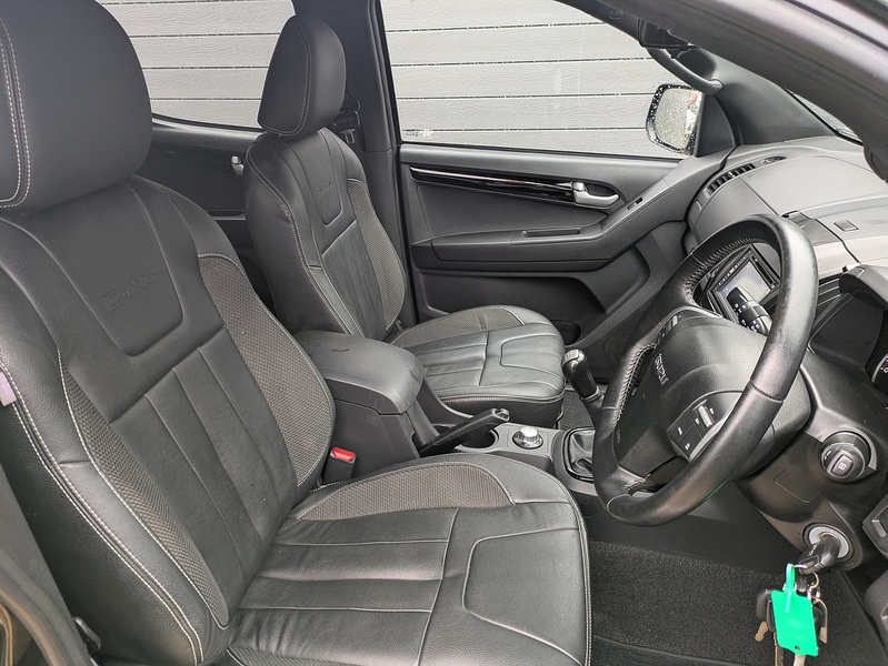 Isuzu D-Max TD Blade - U14919