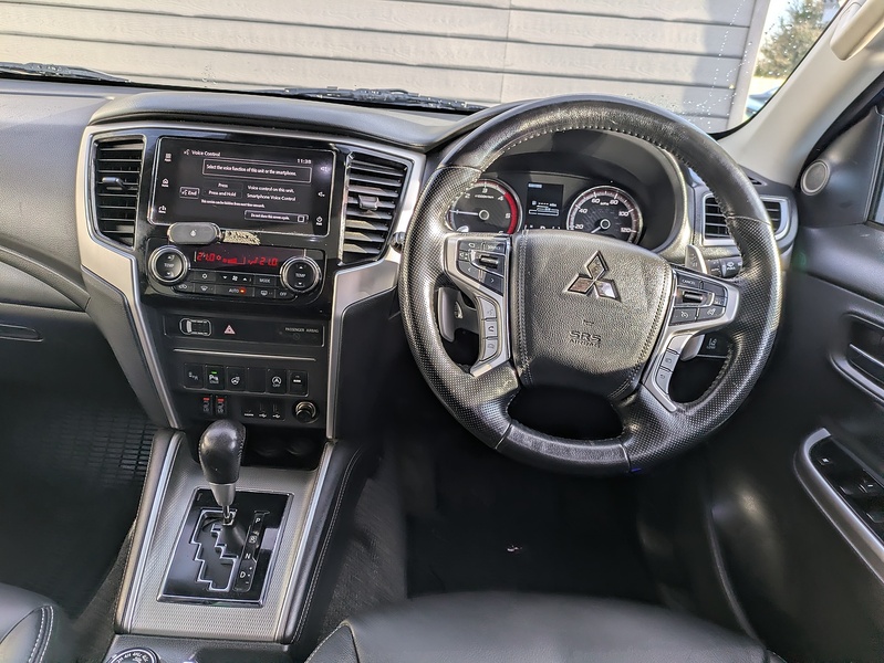 Mitsubishi L200 DI-D DC Barbarian X - U14951