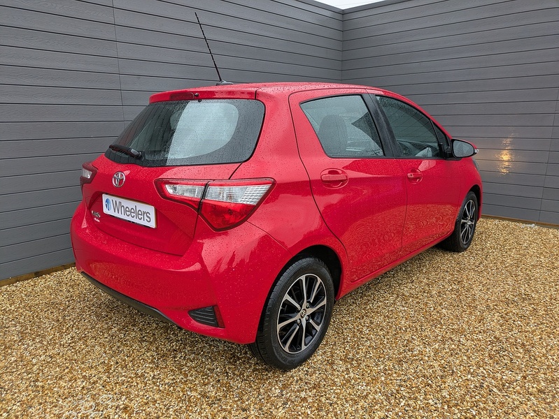 Toyota Yaris VVT-i Icon Tech - U14956