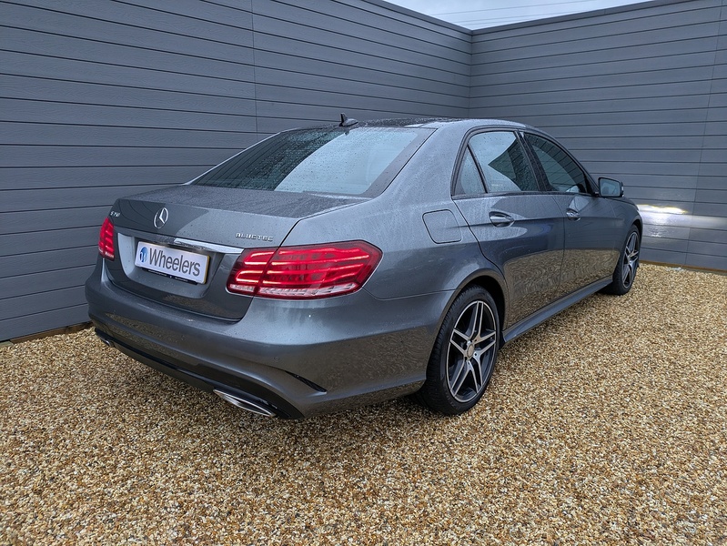 Mercedes-Benz E Class E350 V6 BlueTEC AMG Night Edition - U14965