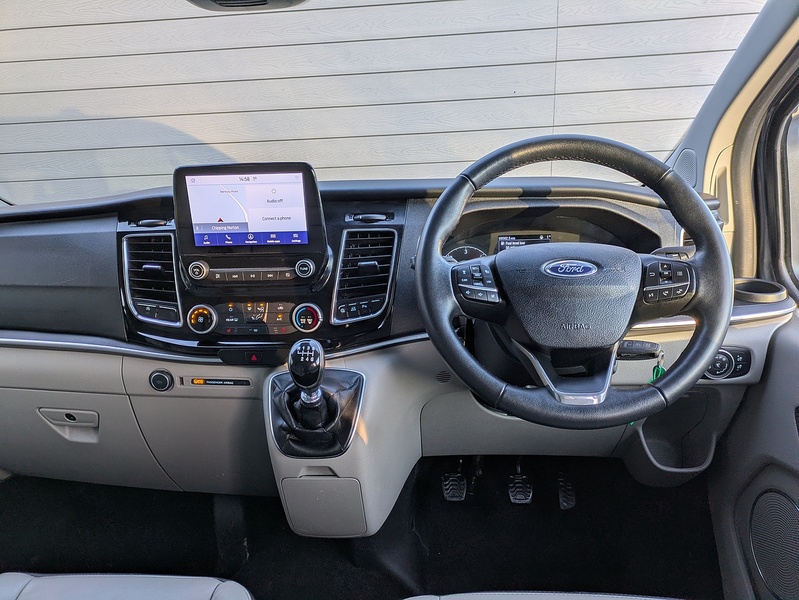 Ford Tourneo Custom 320 EcoBlue MHEV Titanium X - U14979