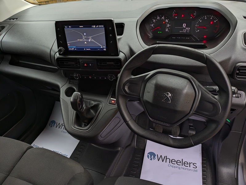 Peugeot Partner BlueHDi 1000 Professional - U14991