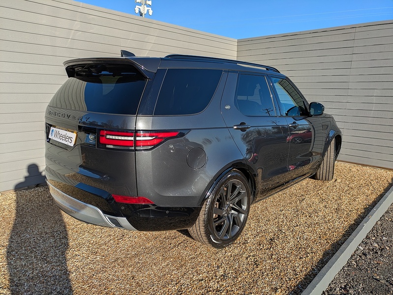 Land Rover Discovery SD V6 HSE Luxury - U15003