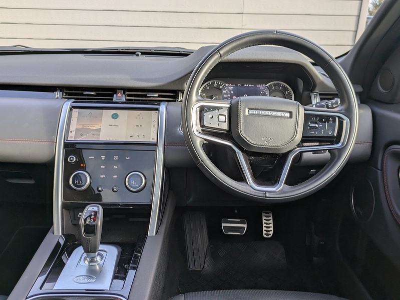 Land Rover Discovery Sport P300e R-Dynamic HSE - U15021