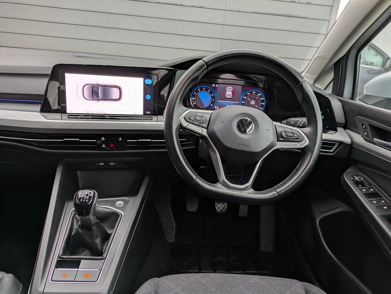 Volkswagen Golf TSI Life - U15062