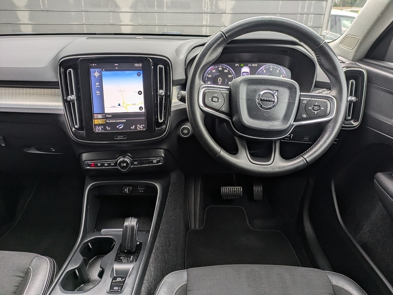 Volvo XC40 T4 Momentum - U15103