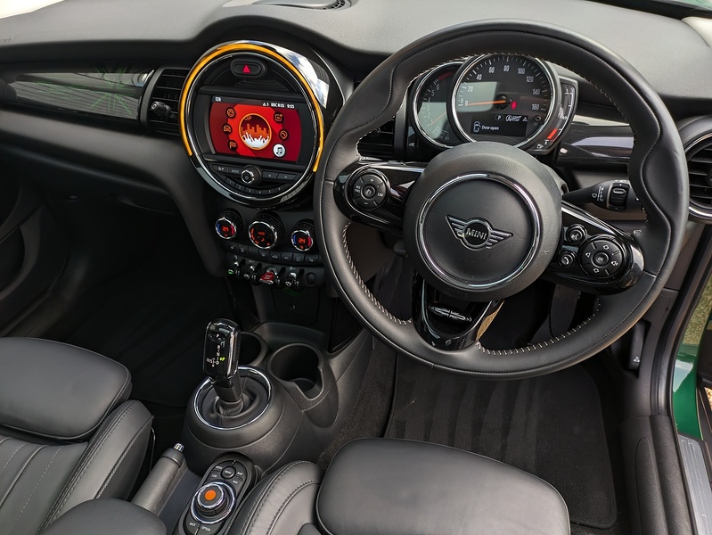 MINI Hatch Cooper Exclusive - U15113