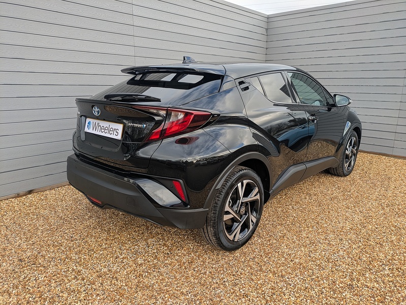 Toyota C-HR VVT-h Design - U15120