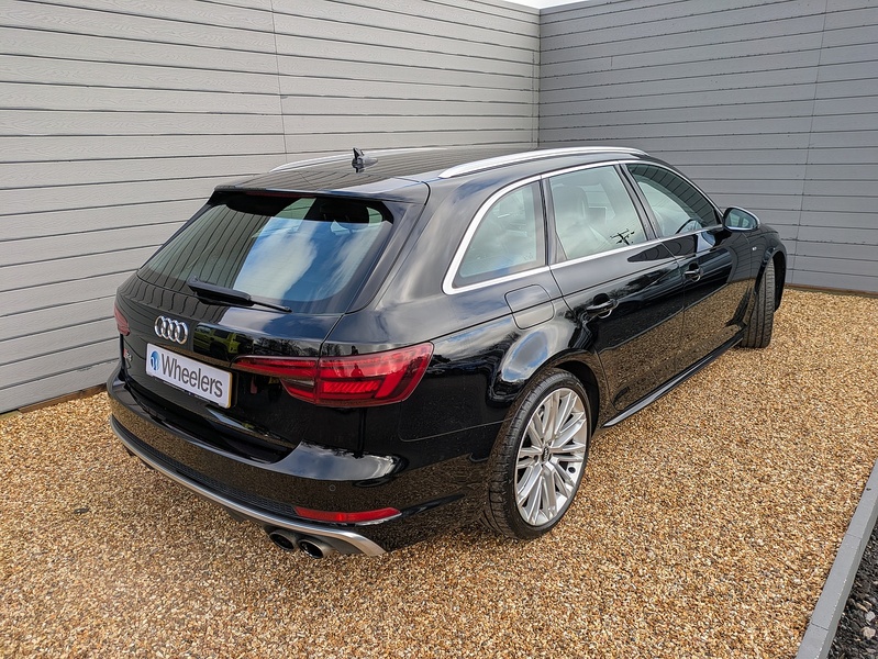 Audi S4 Avant TFSI V6 - U15125