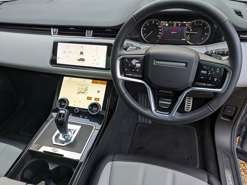 Land Rover Range Rover Evoque P300e Edition - U15145