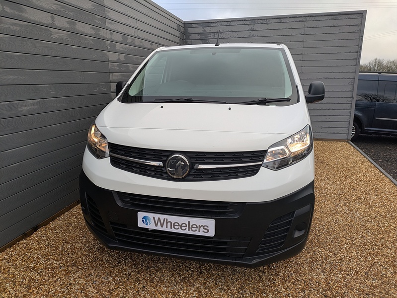 Vauxhall Vivaro Turbo D 2700 Edition - U15168