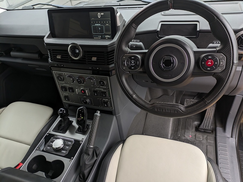 INEOS Grenadier P - U15173