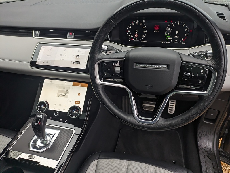 Land Rover Range Rover Evoque P300e R-Dynamic SE - U15182