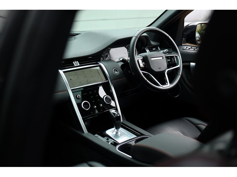 Land Rover Discovery Sport P300e R-Dynamic SE - U15194