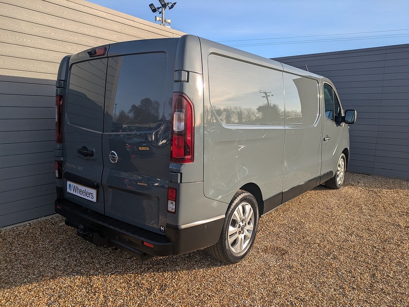 Nissan Primastar dCi 30 Tekna - U15205