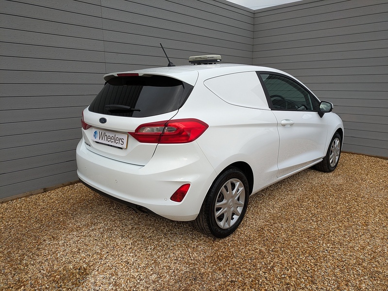 Ford Fiesta Van TDCi - U15237