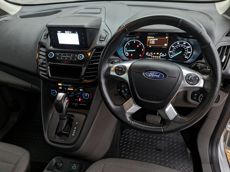 Ford Tourneo Connect EcoBlue Titanium - U15280