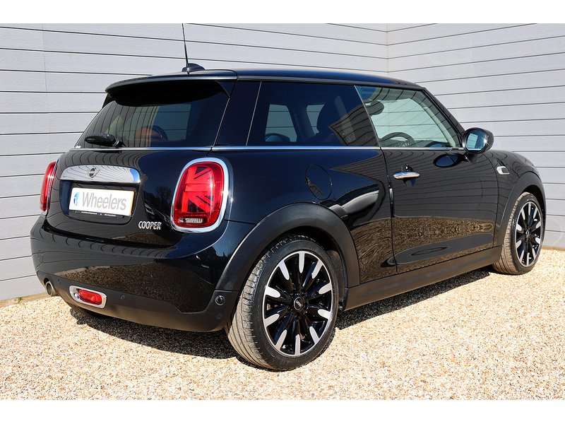 MINI Hatch Cooper Exclusive - U15284
