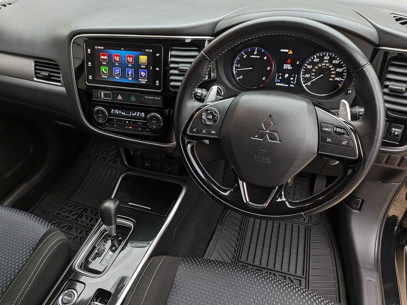 Mitsubishi Outlander DI-D Juro - U15290