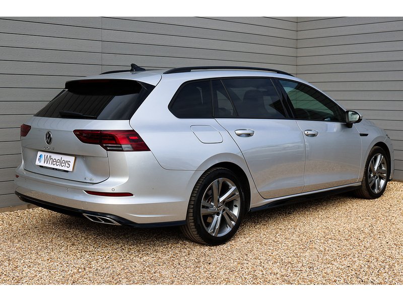 Volkswagen Golf eTSI MHEV R-Line - U15340