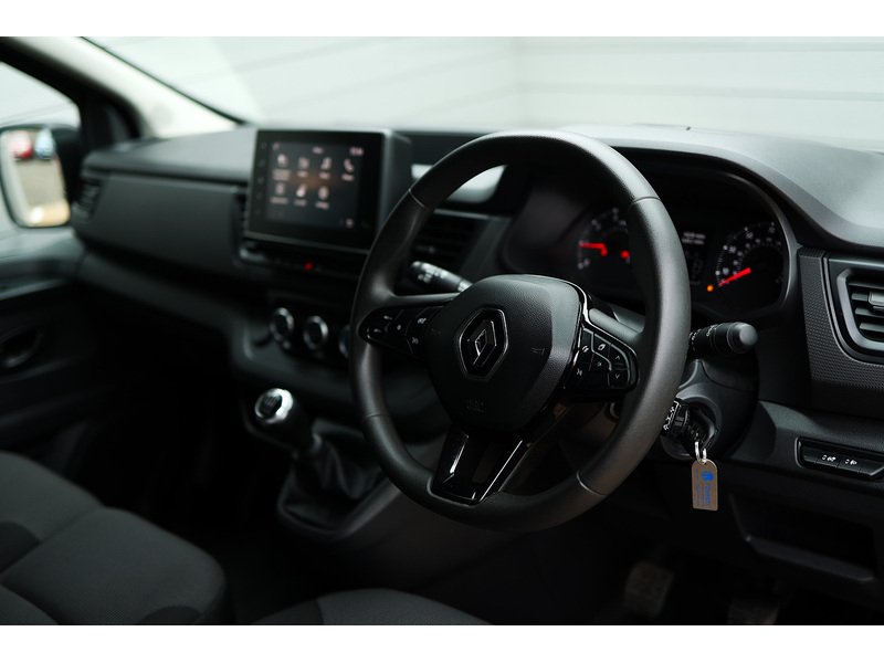 Renault Trafic dCi Blue SL28 Business+ - U15374