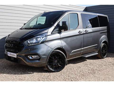2.0 320 EcoBlue Titanium Minibus Double Cab 5dr Diesel Manual L1 Euro 6 (s/s) (130 ps)