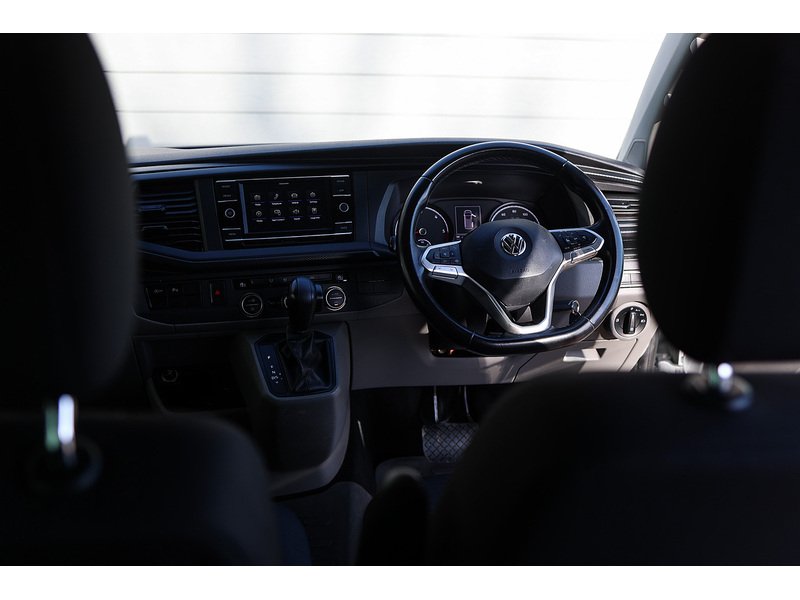 Volkswagen Transporter Shuttle TDI SE - U15393