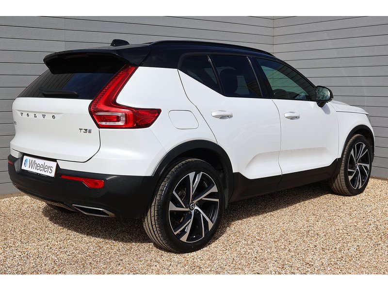 Volvo XC40 T3 R-Design Pro - U15410