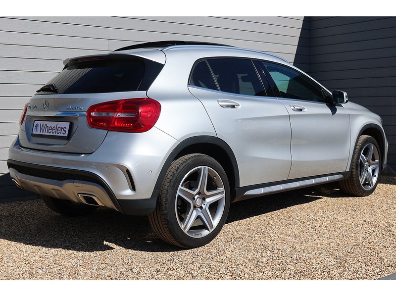 Mercedes-Benz GLA GLA200d AMG Line - U15411