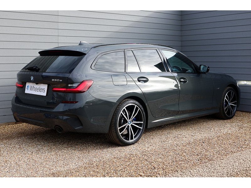BMW 3 Series 330e M Sport Pro Edition - U15462
