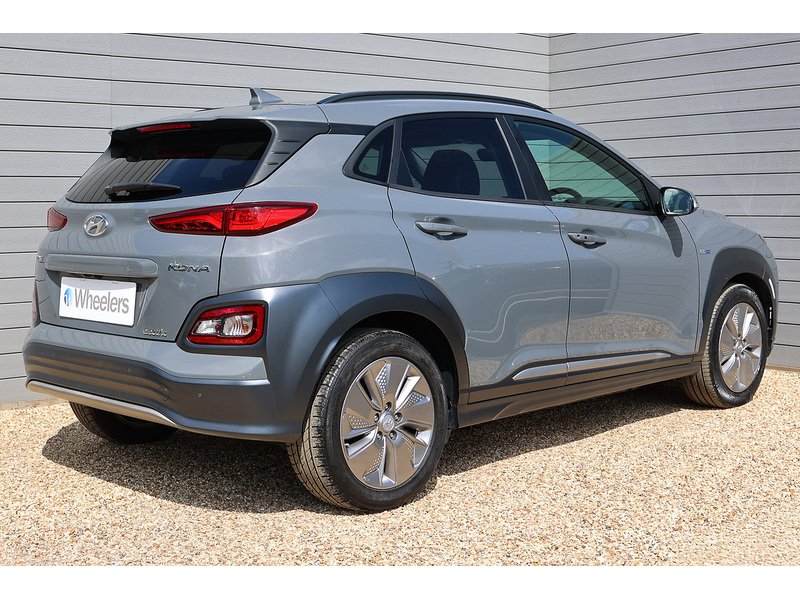 Hyundai KONA Premium SE - U15468